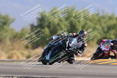 media/Nov-06-2022-SoCal Trackdays (Sun) [[208d2ccc26]]/Turn 7 Set 1 (1050am)/